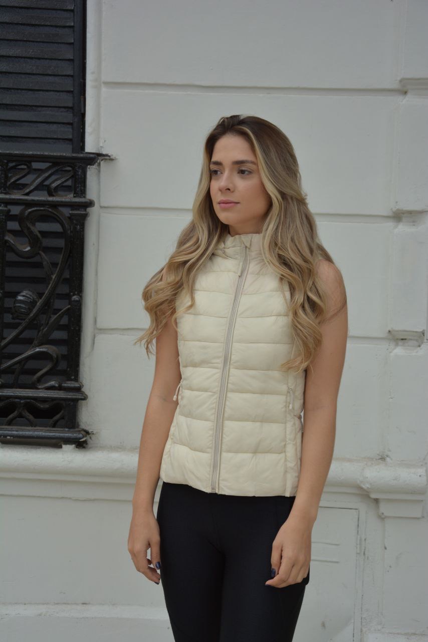 Chaleco Lari Beige