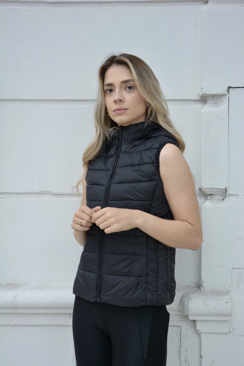 Chaleco Lari Negro